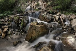 Камышлинский водопад горный