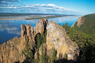 Река Лена весной