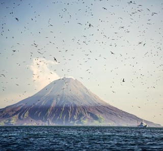 Вулкан тятя Курильские острова