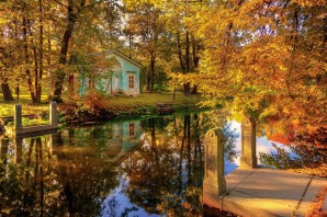 Царскосельский лицей осенью