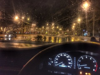 За рулем ночью зимой
