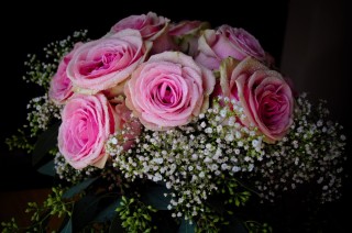 Красивый букет роз