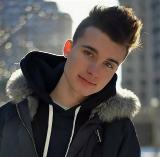 Красивые мальчики