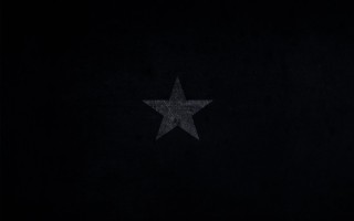 Звезды на черном фоне