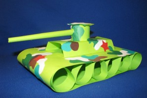 Поделка танк из картона