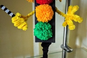 Поделка в садик светофор