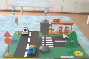 Поделка в сад на тему пдд
