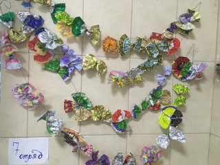 Поделка из фантиков в садик