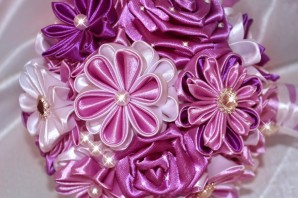 Поделки из лент