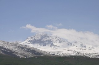 Гора алагяз