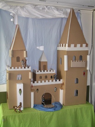 Замок средневековый поделка