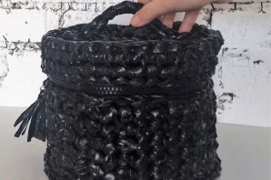 Поделки из мусорных пакетов своими руками