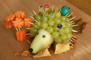 Поделка ежик из картошки и зубочисток