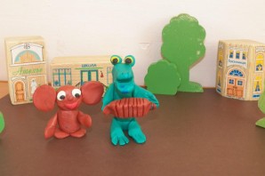 Крокодил гена и чебурашка поделка