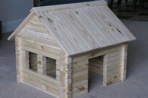 Домик из дерева своими руками поделка