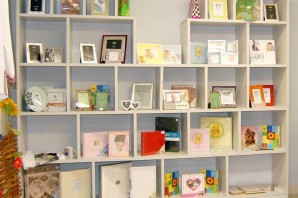 Стеллаж для поделок в детский сад