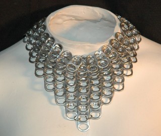 Поделки из ключей от пивных банок