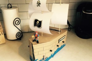 Поделка корабль из картона