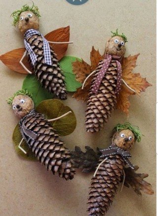 Интересные поделки из шишек