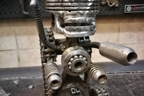 Поделки из автозапчастей