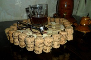 Поделка из пробок от шампанского