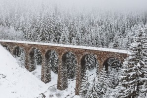 Снежный мост
