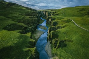 Каньон фьядрарглйуфур исландия