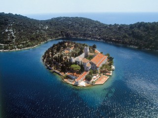 Остров млет хорватия