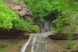 Хаджох водопады