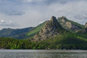 Окжетпес гора