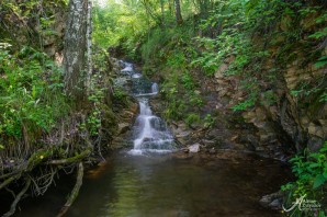 Водопад в искитимском районе