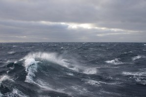 Карское море шторм