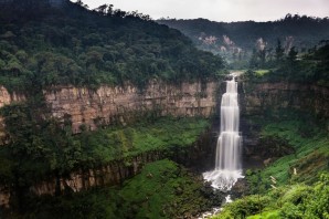 Колумбия водопад