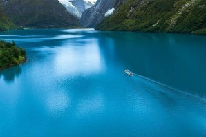 Озеро ловатнет норвегия