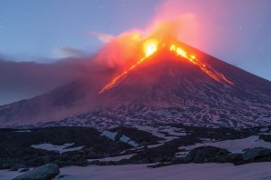 Извержение вулкана ключевская сопка