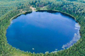 Озеро в зеленом городе нижегородской области