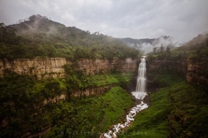 Водопад текендама