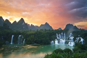 Водопад дэтянь вьетнам
