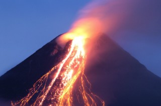 Действующие вулканы