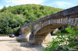 Каменный мост даховская