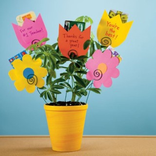 Поделка на день учителя своими руками