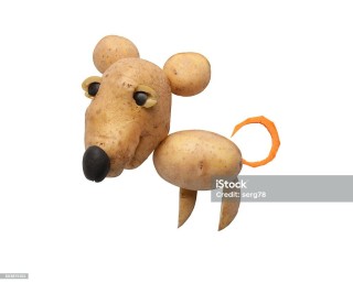 Мышка из картошки