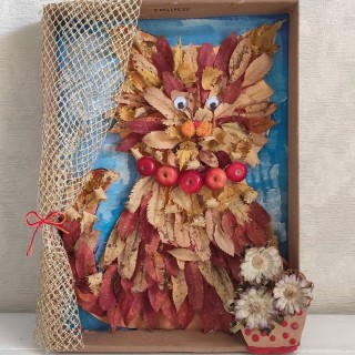 Кот из природного материала