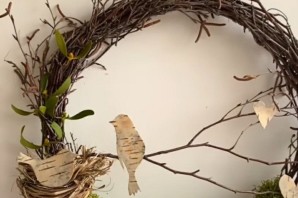 Осенняя поделка из веток