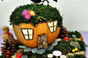 Осенняя поделка с подсветкой