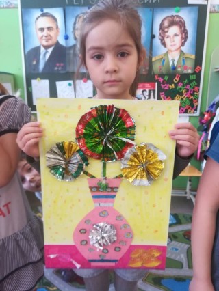 Фейерверк фантиков поделки