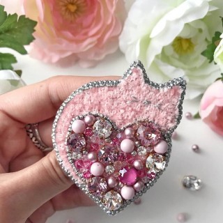 Поделки своими руками со стразами