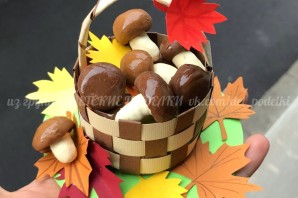 Детские поделки корзина с грибами