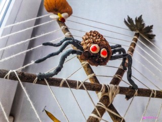 Паук поделка из природного материала