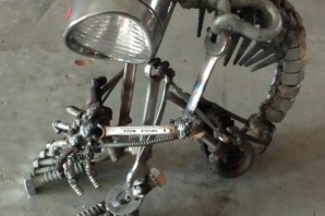 Поделки из запчастей автомобиля своими руками